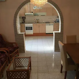 Stella Apartament Debreţin