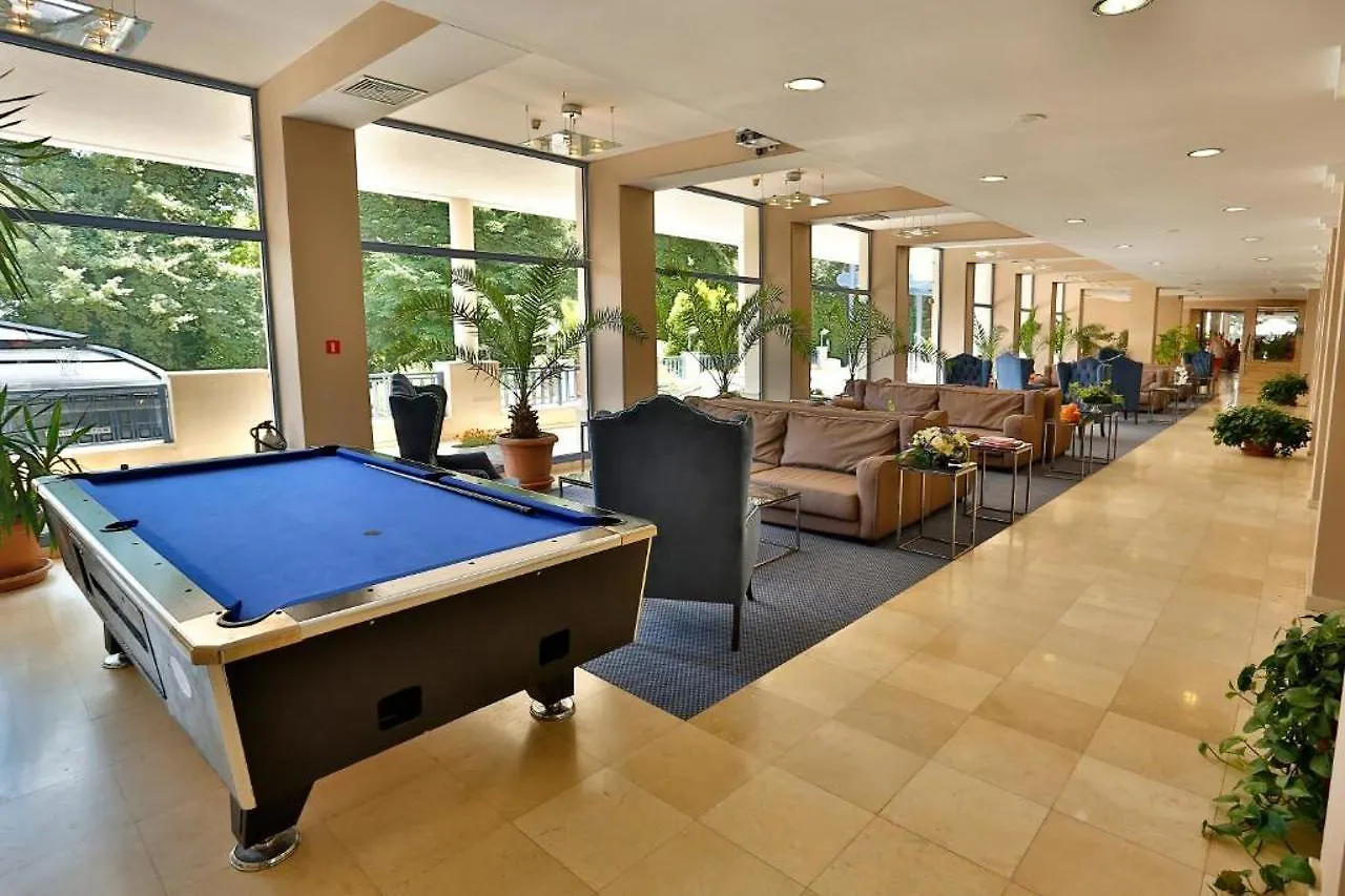 Sofia Hotel ゴールデンサンド